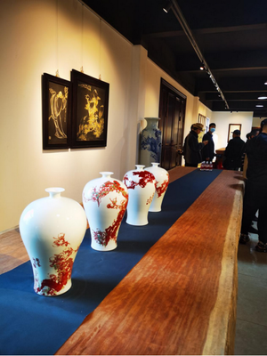 唯有香如故——曾維開藝術(shù)館開館儀式隆重舉行，開啟繪畫藝術(shù)創(chuàng)作服務(wù)新篇章